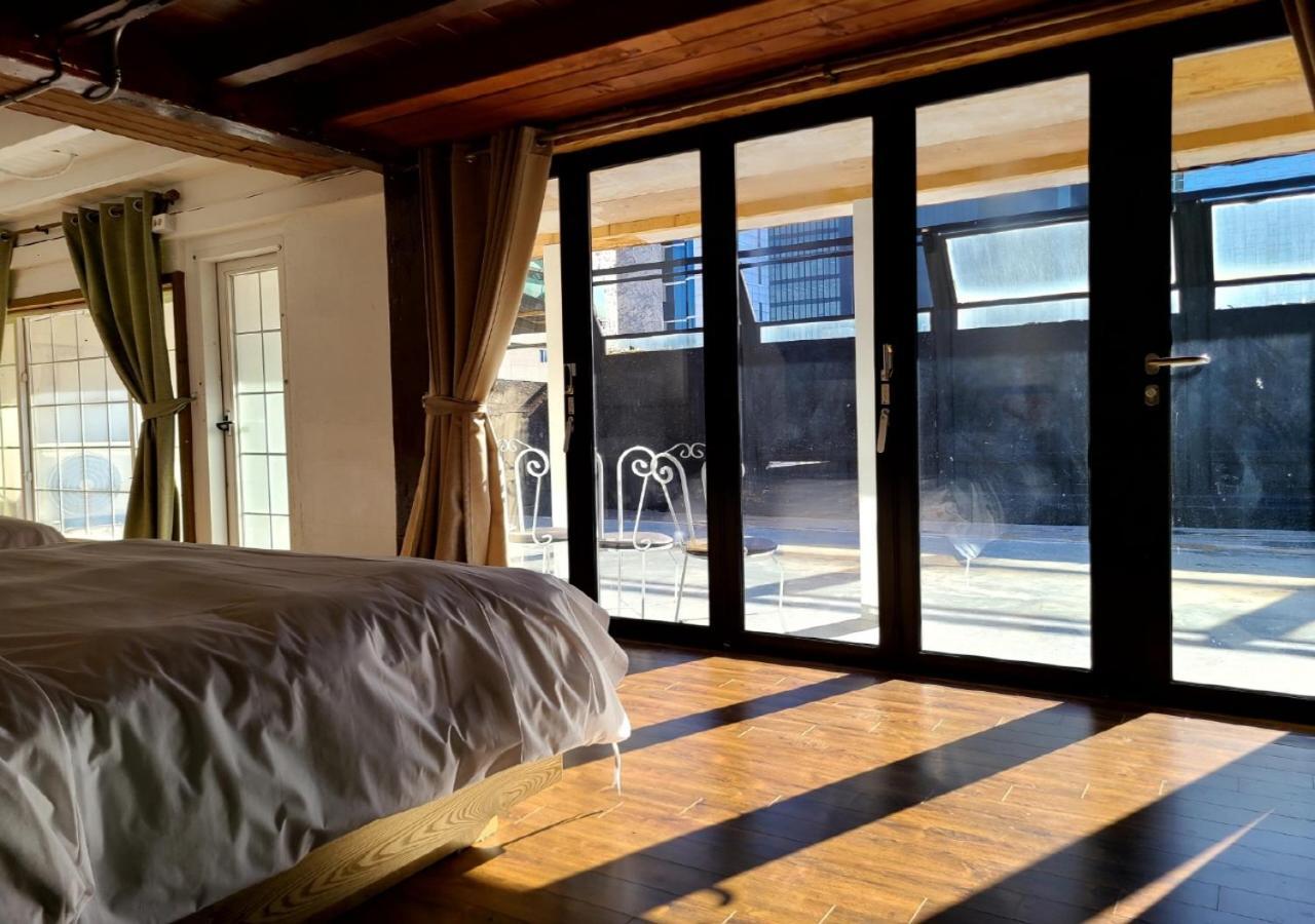 Woomigwan Hotel Seoul Bagian luar foto
