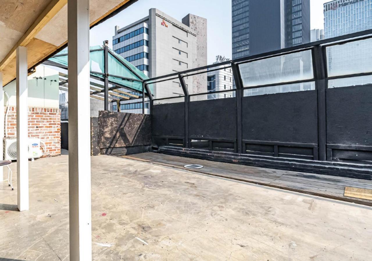 Woomigwan Hotel Seoul Bagian luar foto